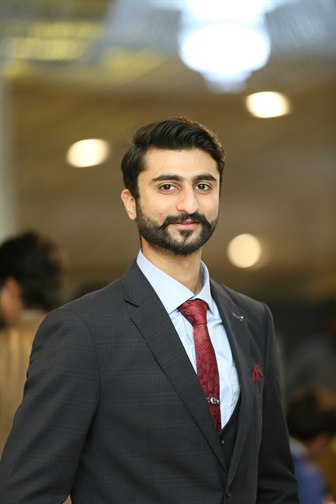 Portrait of Dr. Awab Azhar